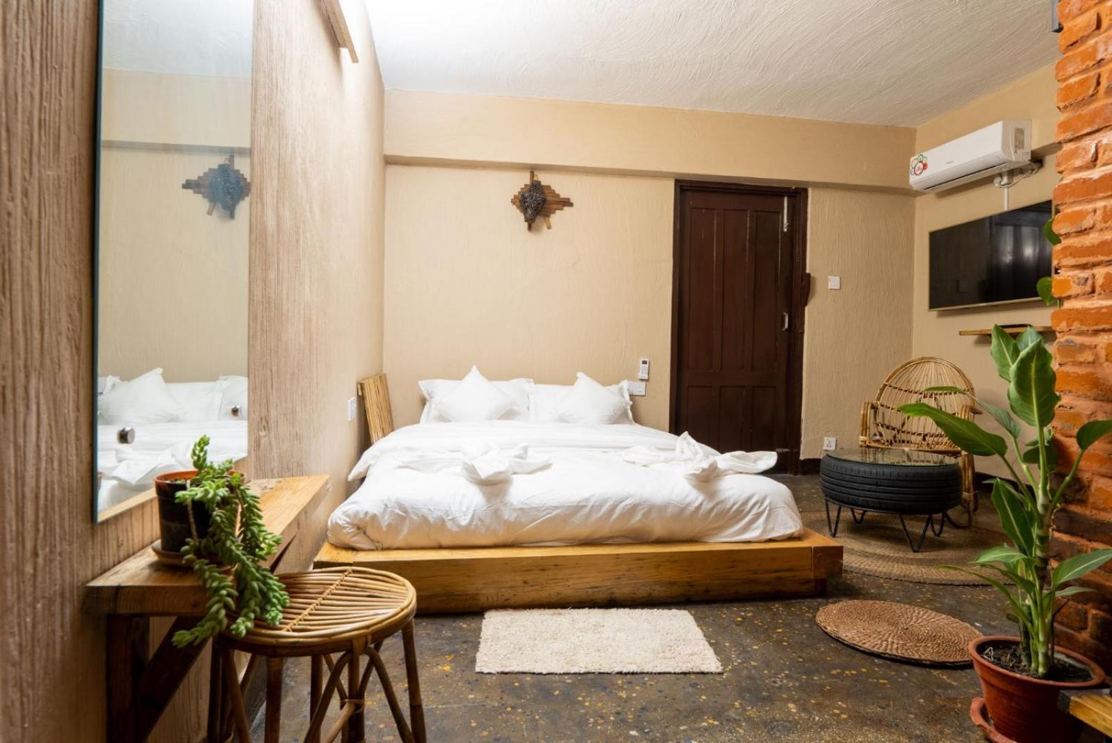 The Weavers Inn Lalitpur Εξωτερικό φωτογραφία